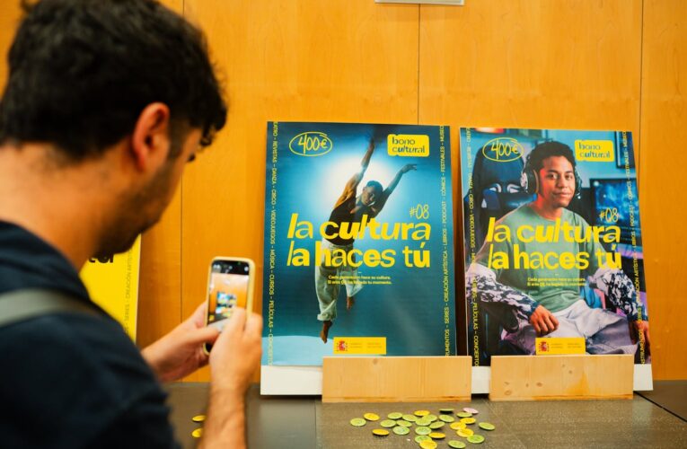 El Bono Cultural Joven 2026 atrae a más de 200.000 solicitantes en su primer mes