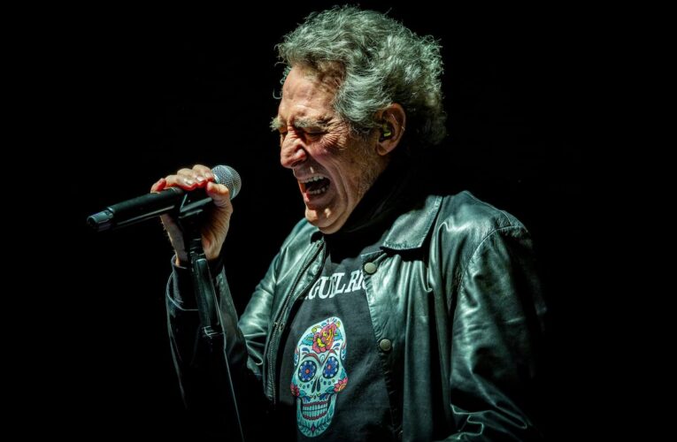 Miguel Ríos defiende su postura política en los conciertos