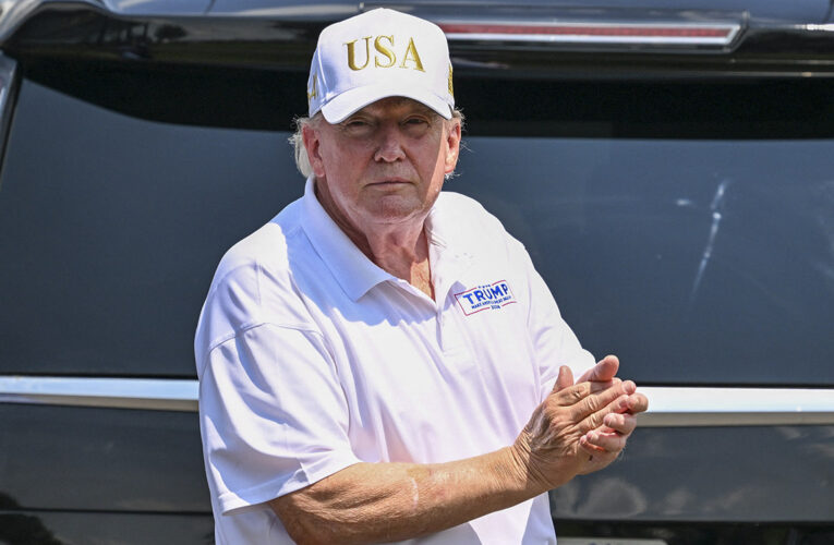 Cazas F-16 interceptan aviones en la proximidad del club de Trump